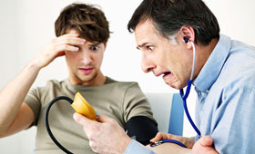 高血压只是血压高？高血压所引起的并发症会对我们的身体造成很大的伤害
